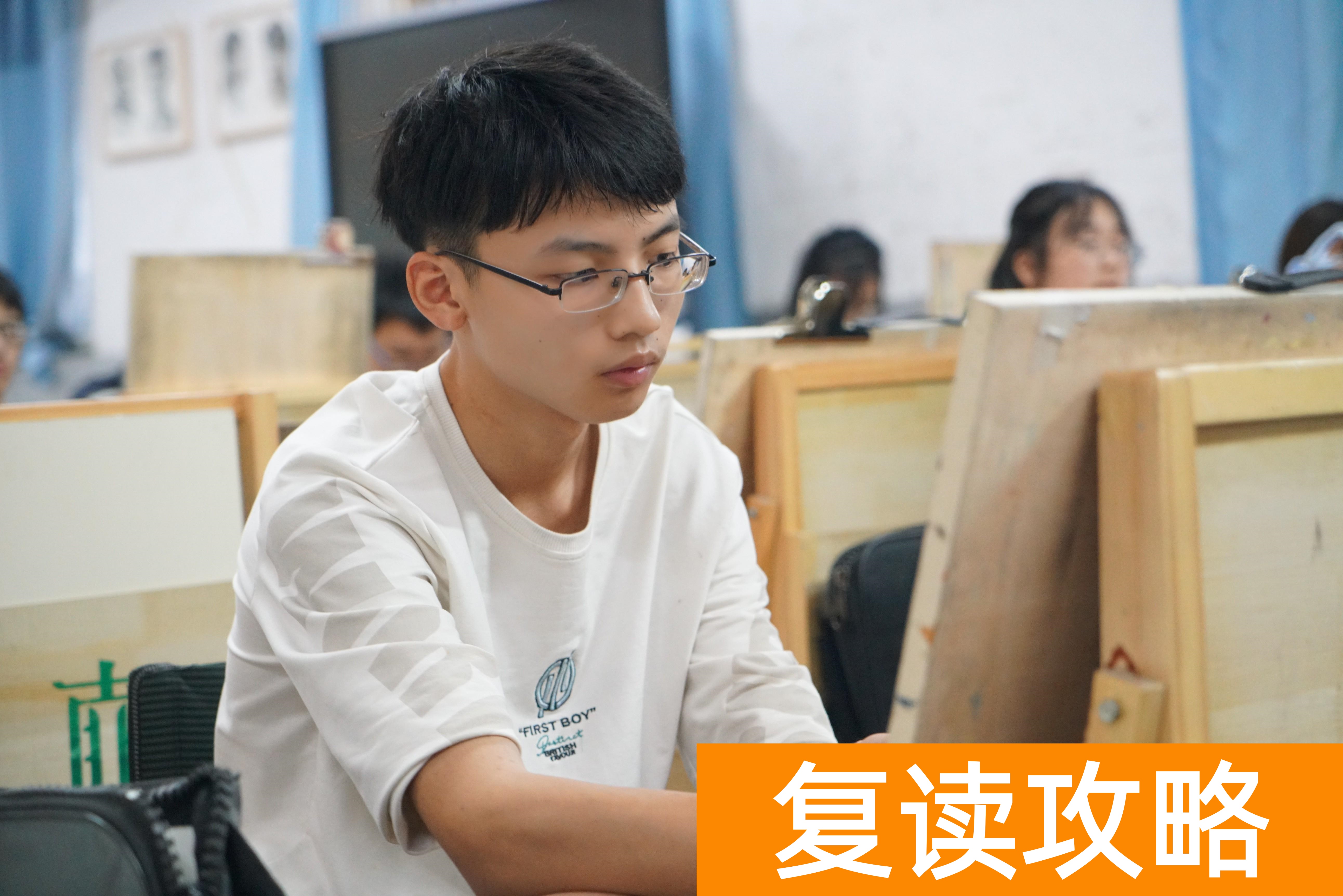 长沙十大美术集训学校（长沙南北艺术培训学校简介）