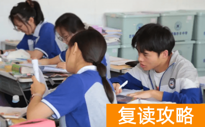 全国高考复读生比例（2022年高考复读生数据）