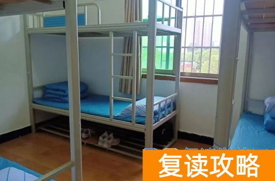 长沙复读学校介绍：长沙云翼复读学校