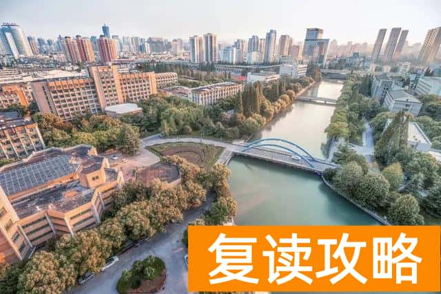 全国有名的外语大学(除“双一流”外，哪所大学最强？)