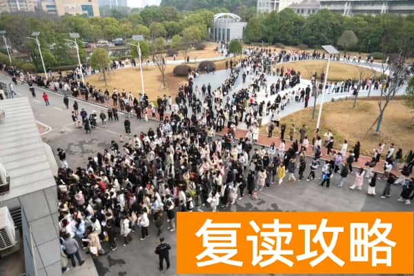 2855报考,2025湖南大众传媒职院单招顺利举行