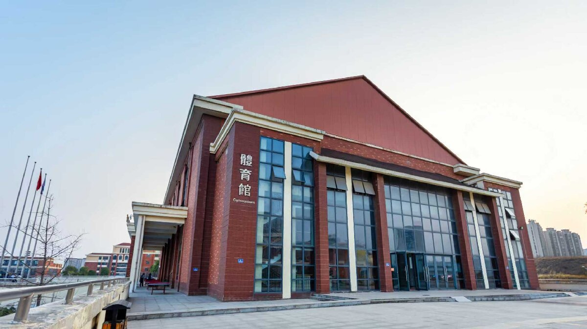 湘江畔的求学净土：在长沙中嘉，许你一个静谧而丰盈的复读年